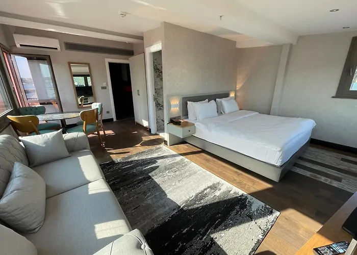Feri Suites
